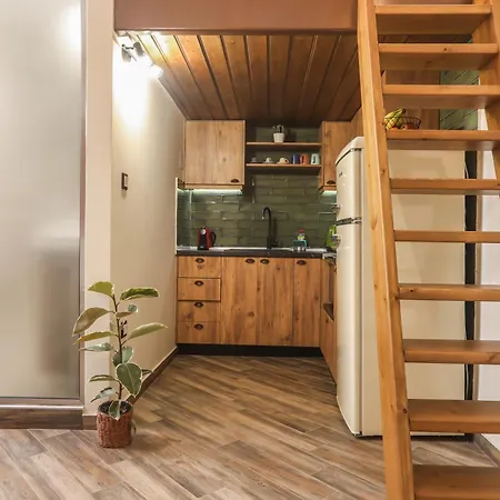 Bella Casa Del Nonno Corfu (city)